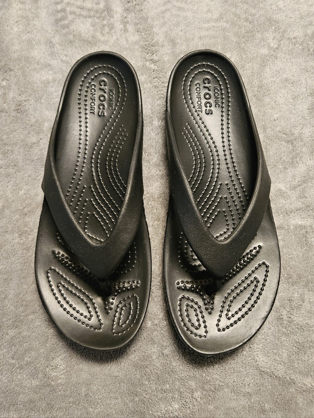 CROCS Women's Black Foam Flip Flop Sandals